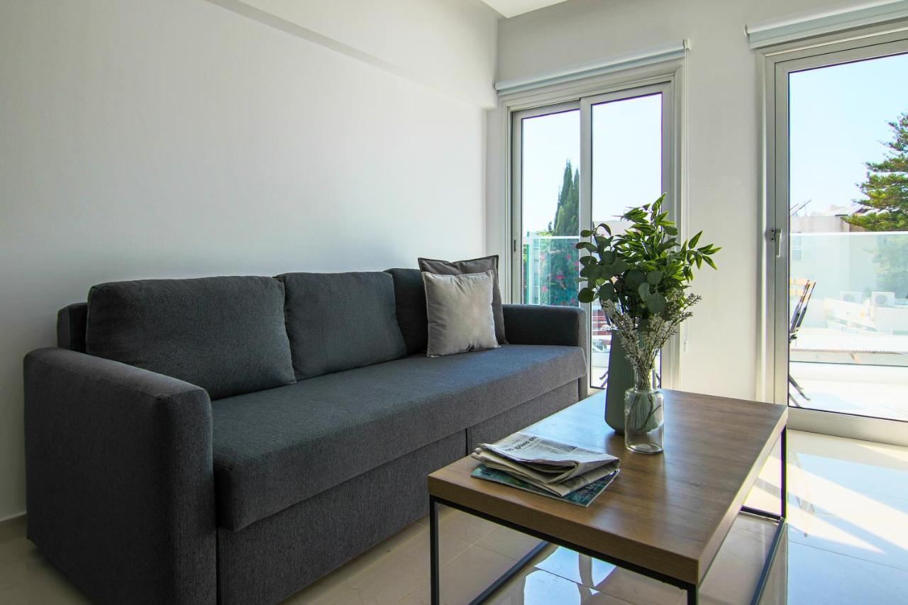 Phaedrus Living: Seaside Luxury Flat Lighthouse 65 Apartment Пафос Екстериор снимка