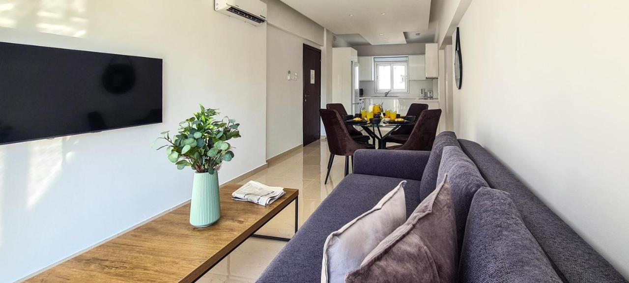 Phaedrus Living: Seaside Luxury Flat Lighthouse 65 Apartment Пафос Екстериор снимка